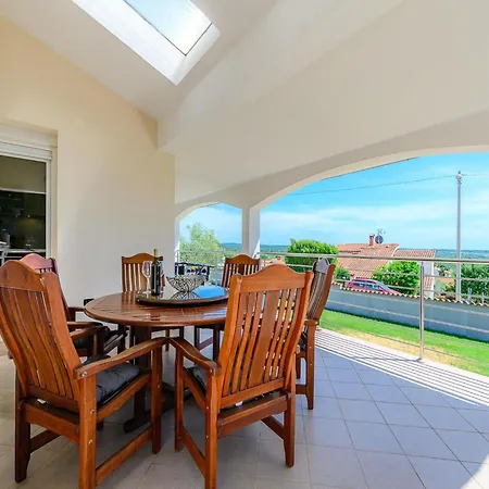 Elisa With View Villa
